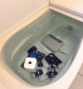 apple-devices-tub-1-595x640