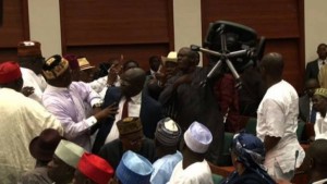 nigerian-politicians-fighting-id-africa