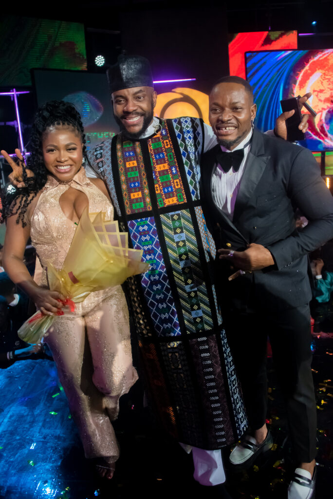 (L-R) Wanni, 1st Runner Up of Big Brother Naija (BBNaija) Season 9, Ebuka Obi Uchendu, Host of the show and Kelly Rae, the Winner of BBNaija Season 9, No Loose Guard at the Finale in Lagos on 6th October, 2024